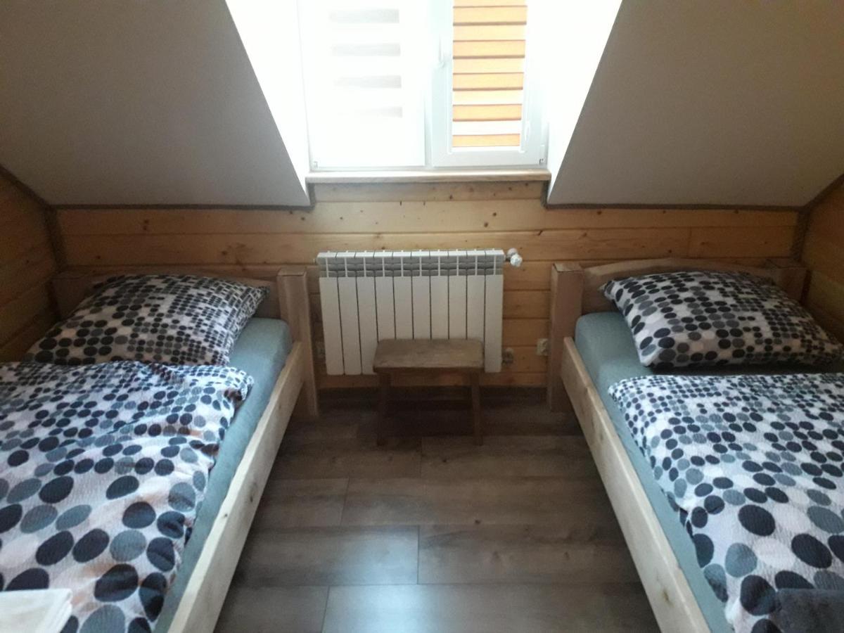Baligród Jaskowa Chata Bieszczady Apartament Z Basenem מראה חיצוני תמונה